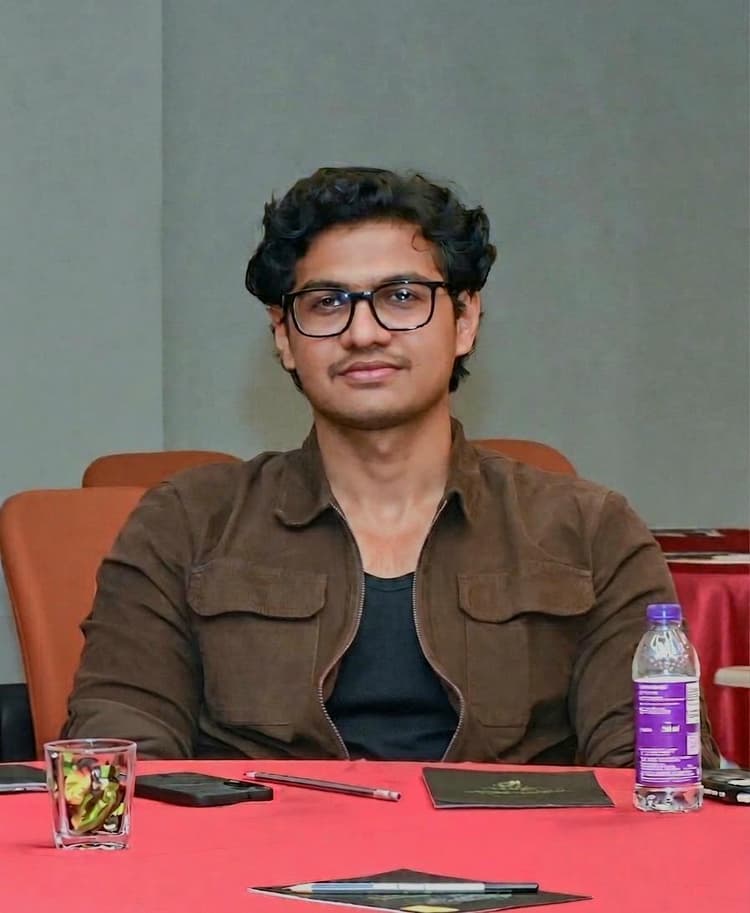 Durgesh Ahire